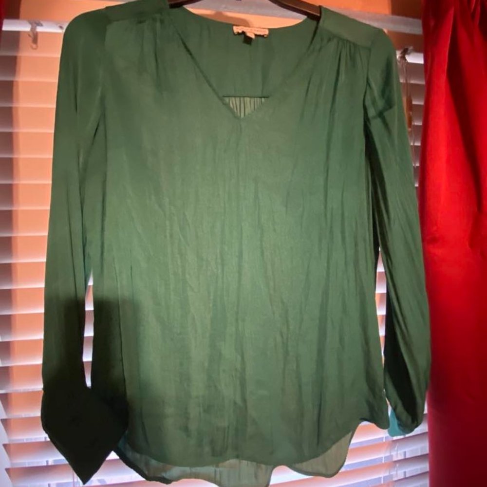 GREEN BLOUSE